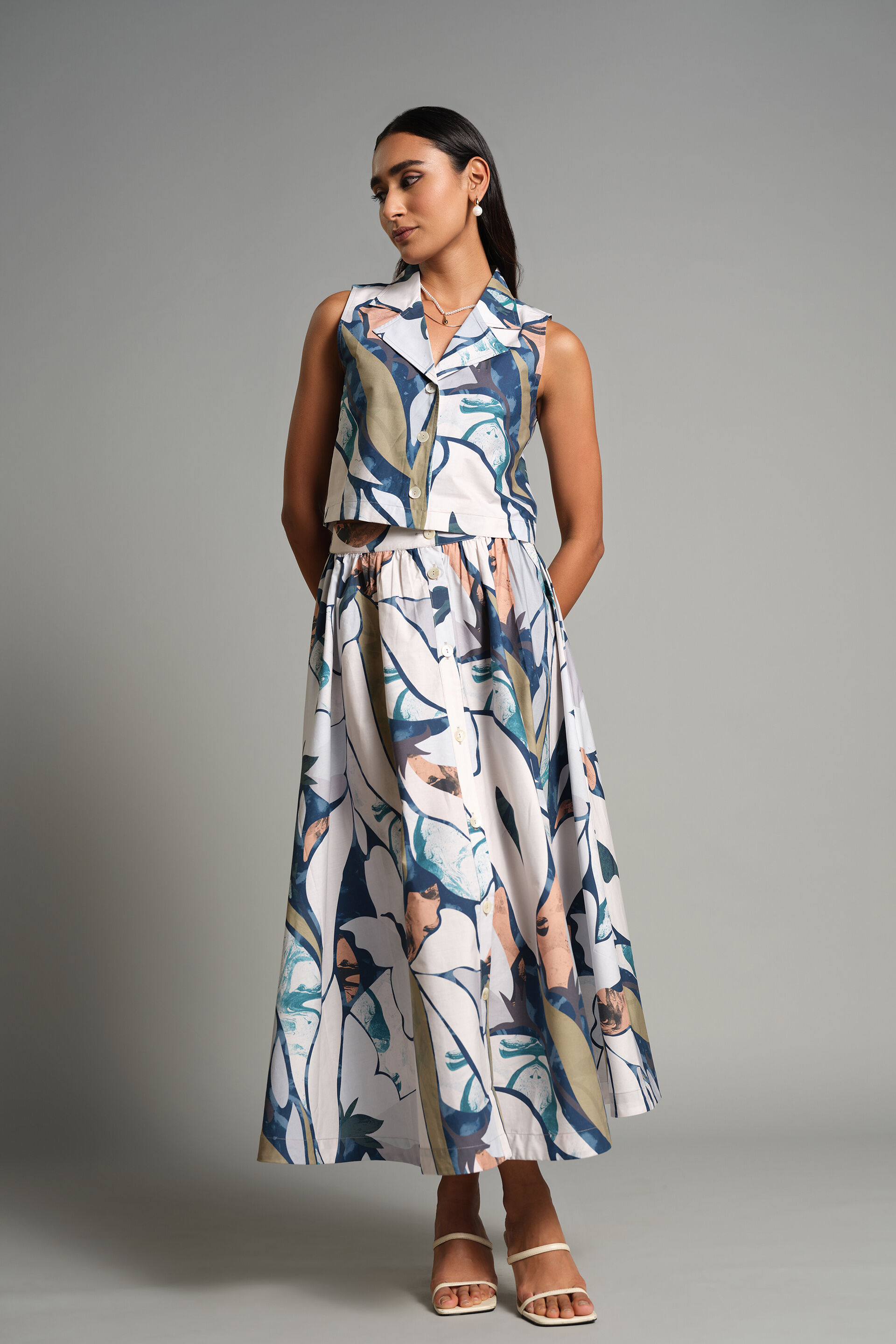Mariposa Skirt Set, Grey, image 1